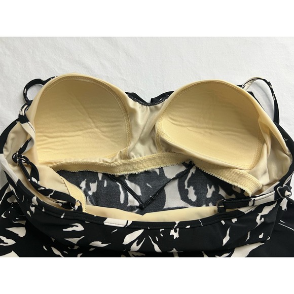 MagicSuit Swim Top Tankini Size 12‎ Black White - Picture 5 of 10